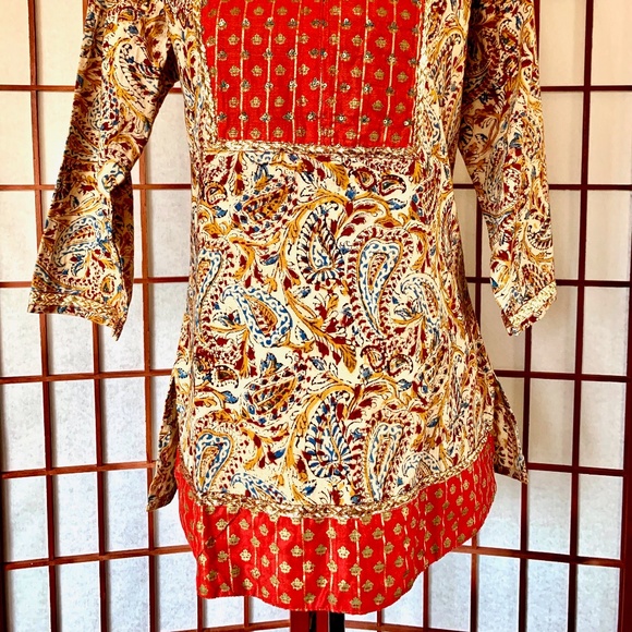 Stunning Rang Manch Embellished Tunic - Picture 2 of 6